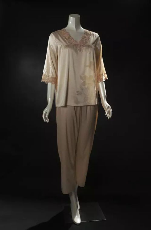 新年的优雅舒适 基础软件开发的魅力与价值